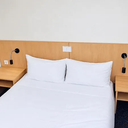 Smart 3 Bb3 108 Hotel *